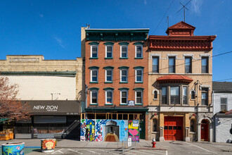 246 Bay St in Jersey City, NJ - Building Photo - Building Photo