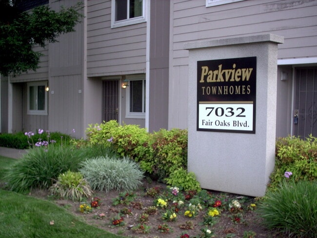 property at 7032 Fair Oaks Blvd