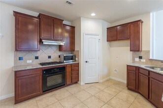9701 Lightcatcher Dr in Plano, TX - Building Photo - Building Photo