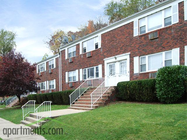 Mountain View Gardens in North Plainfield, NJ - Foto de edificio