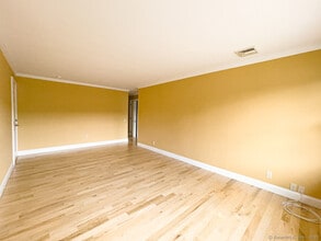 93 Park Lane Rd in New Milford, CT - Building Photo - Building Photo