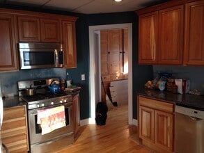931 Westcott St in Syracuse, NY - Building Photo - Building Photo