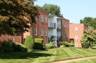 Corliss Apartments