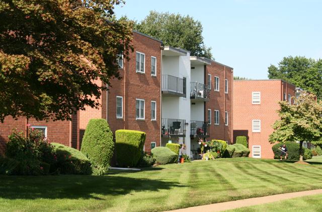 Corliss Apartments in Phillipsburg, NJ - Foto de edificio