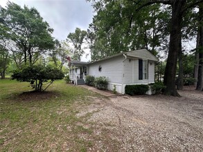 453 S Cyn Dr in Onalaska, TX - Building Photo - Building Photo
