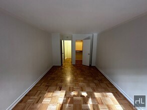 EAST 63 STREET in New York, NY - Building Photo - Building Photo