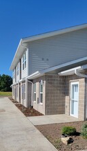 Asbury Heights in Ottumwa, IA - Foto de edificio - Building Photo