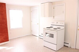 42 William St-Unit -3 in New Haven, CT - Building Photo - Building Photo