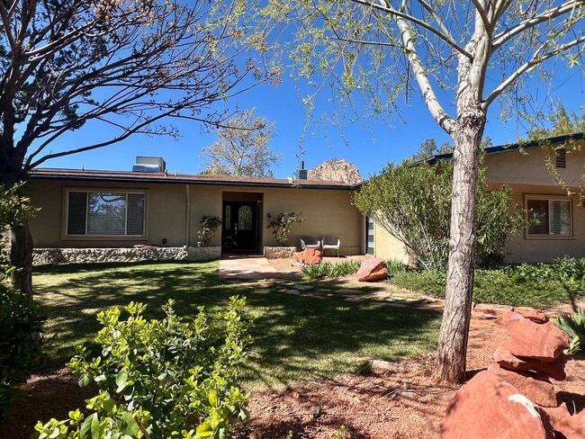 property at 15 Last Wagon Cir