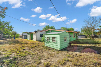 154 Morning Valley St in San Antonio, TX - Building Photo - Building Photo