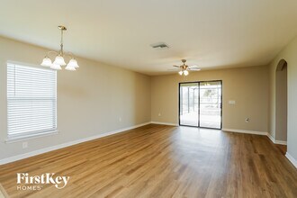 708 Evening Shade Ln in Lehigh Acres, FL - Building Photo - Building Photo