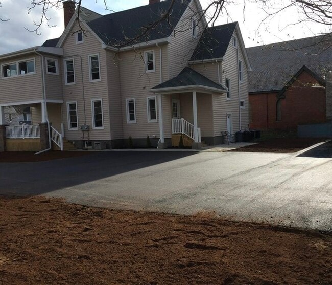 property at 408 W Broad St
