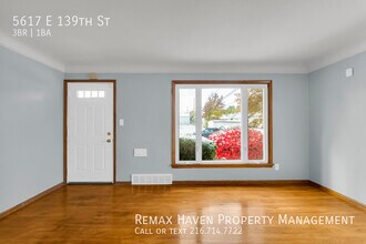 5617 E 139th St in Garfield Heights, OH - Building Photo - Building Photo