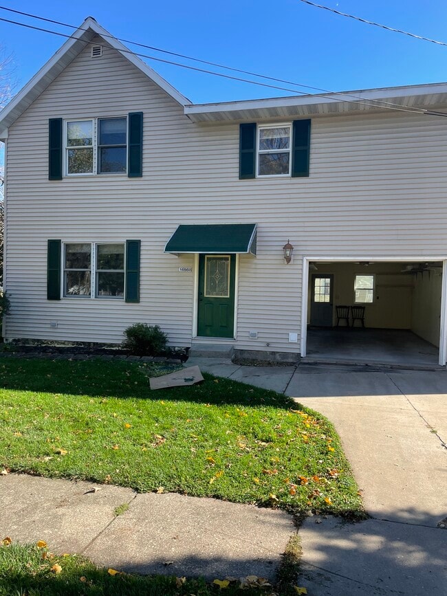 property at 16988 N 7th St