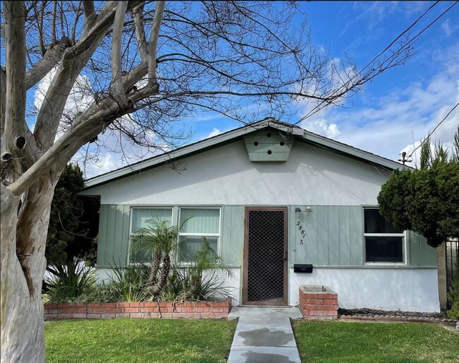 5881 Fullerton Ave Apartments and Nearby Buena Park Apartments For Rent