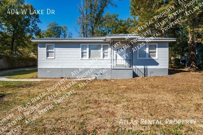 404 W Lake Dr in Bessemer, AL - Building Photo - Building Photo