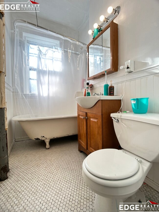 317 Allston St, Unit 15 in Boston, MA - Building Photo - Building Photo