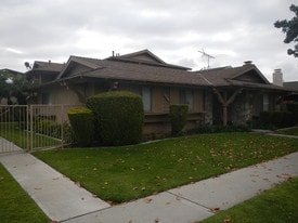 130 Delano St, Unit 1 in Anaheim, CA - Building Photo