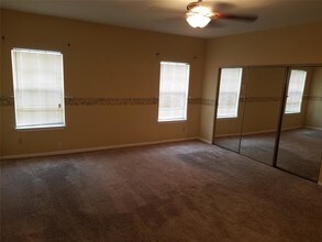 2938 Holly Hall St in Houston, TX - Building Photo - Building Photo