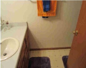 1716-1722 Apple Dr in Sun Prairie, WI - Building Photo - Building Photo