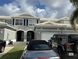 4951 Mallory St in Greenacres, FL - Building Photo