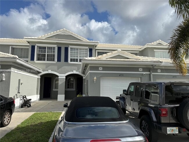 property at 4951 Mallory St