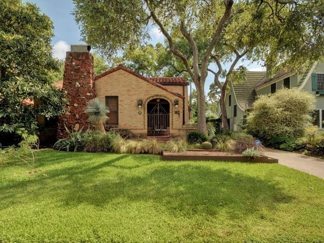 102 Laurel Ln in Austin, TX - Building Photo - Building Photo