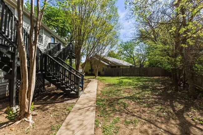 2908 Whisper Oaks Ln in Georgetown, TX - Building Photo - Building Photo
