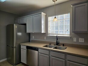 700 Silverbell Ct in Columbia, SC - Building Photo - Building Photo