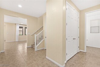 11435 Castor St in Las Vegas, NV - Building Photo - Building Photo