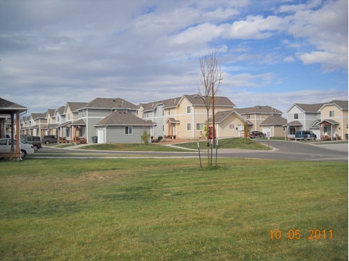 Stadium Place Townhomes in Sheridan, WY - Building Photo