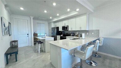 15275 Grn Acrs Ave, Unit 335 in Punta Gorda, FL - Building Photo - Building Photo