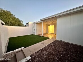 2306 W Fremont Dr in Tempe, AZ - Building Photo - Building Photo