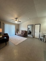 2112 N Carla Ave in Tea, SD - Building Photo