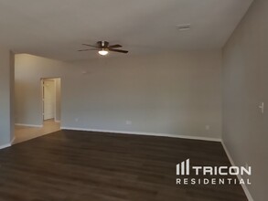 809 Walls Blvd in Crowley, TX - Building Photo - Building Photo