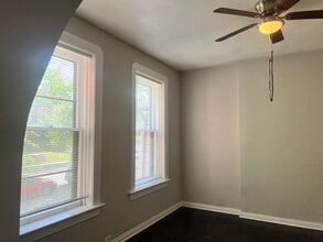 712 Dover Pl in St. Louis, MO - Building Photo - Building Photo