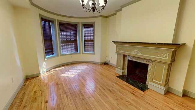 property at 531 Newbury St