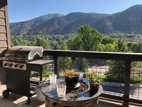 2701 Midland Ave in Glenwood Springs, CO - Building Photo - Building Photo