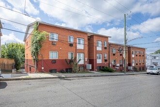 5035, 5047-5049 D St SE in Washington, DC - Building Photo - Building Photo