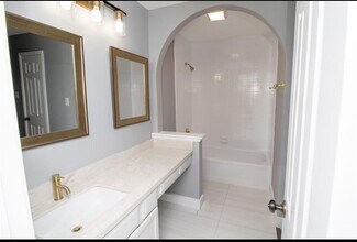 10502 Linecamp Dr in Houston, TX - Building Photo - Building Photo