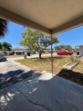 172 38th Ave SE in St. Petersburg, FL - Building Photo - Building Photo