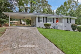 3928 Bluffton Ct in Decatur, GA - Building Photo - Building Photo