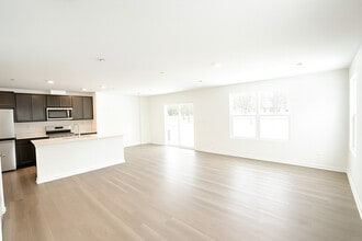 3527 Richardson Cir in Yorkville, IL - Building Photo - Building Photo