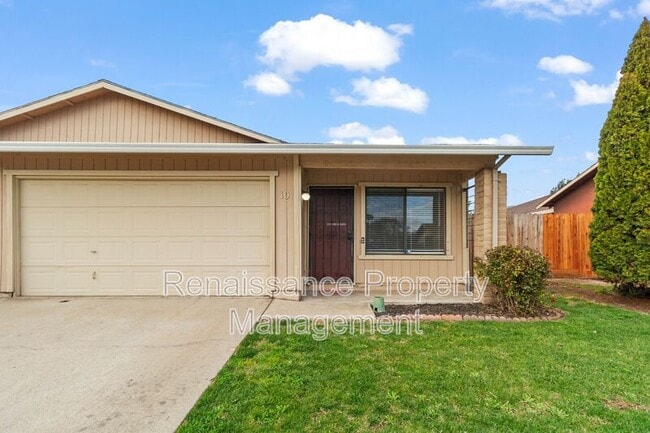 property at 1394 Pajaro Ave