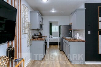 614 Adams Ave in Killeen, TX - Building Photo - Building Photo