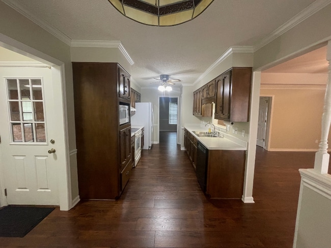 1400 Courtland Dr in Columbia, TN - Building Photo - Building Photo