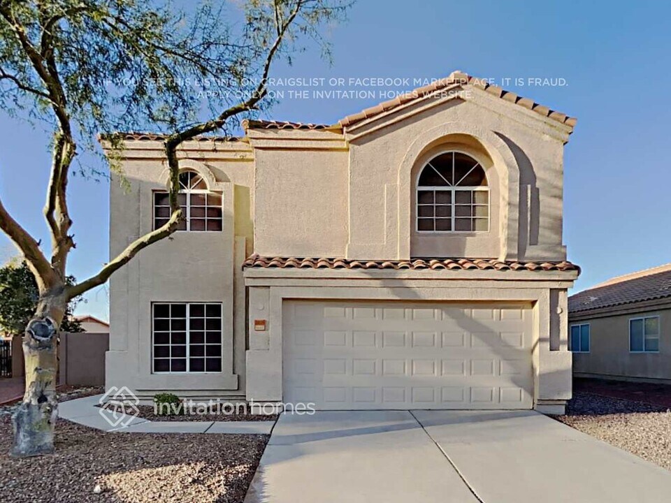 10234 E Diamond Ave in Mesa, AZ - Building Photo