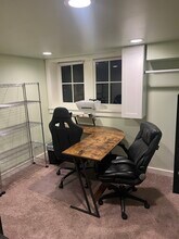 3622 37th Ave S, Unit B in Seattle, WA - Foto de edificio - Building Photo