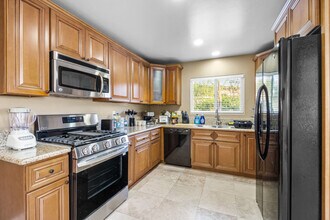 6090 Rock St in San Diego, CA - Building Photo - Building Photo