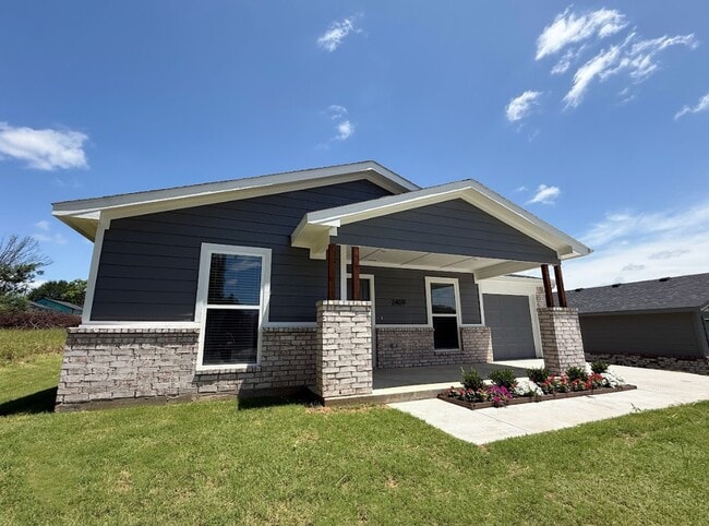 2409 Miller St in Denison, TX - Building Photo - Building Photo